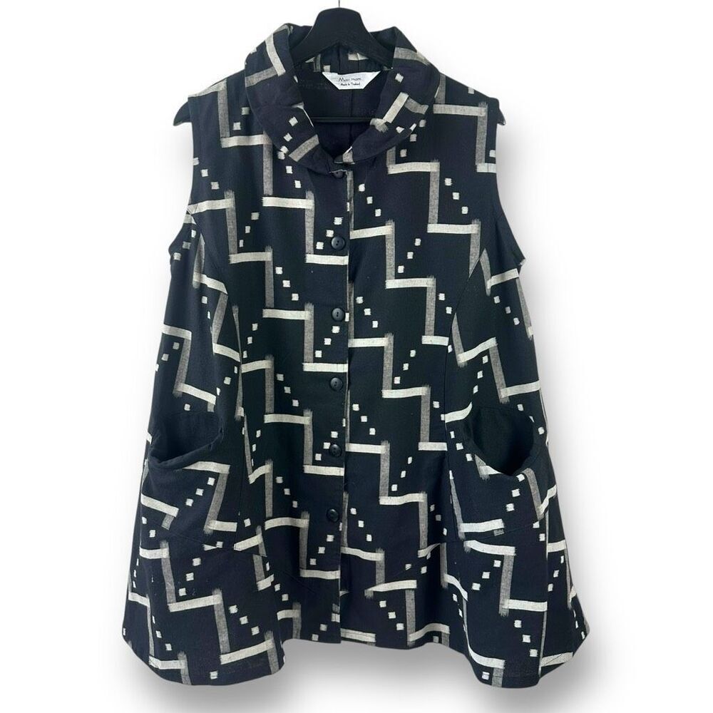 Mao Mam Women's M/L Sleeveless‎ Vest Top Art To Wear Black Zig Zag Geo Lagenlook